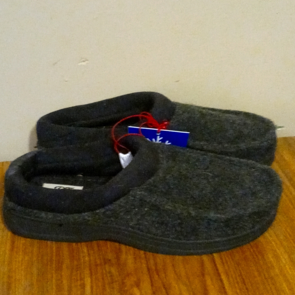 Mens or womens Slippers